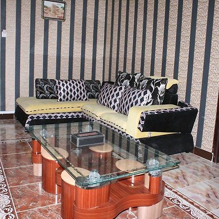 Royal Suites Hotel Nouakchott Exterior foto