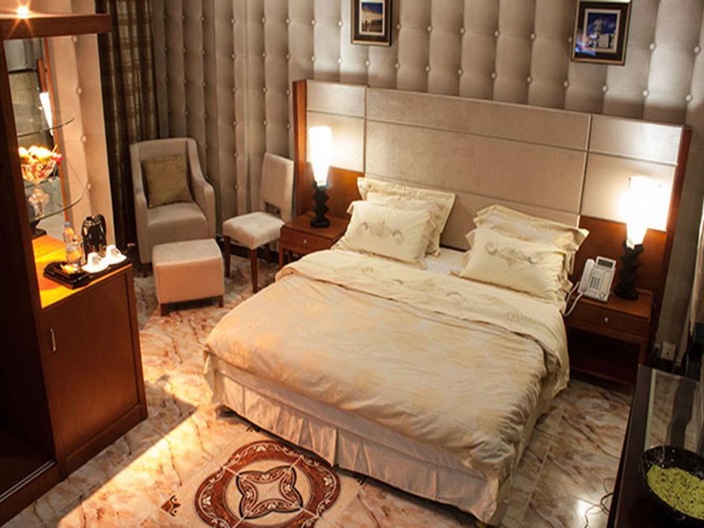 Royal Suites Hotel Nouakchott Exterior foto